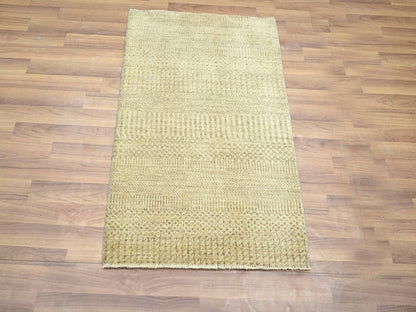 Brown 2'0" x 3'0" Modern and Contemporary Hand knotted Wool/Silk Rug - Sku: O076518