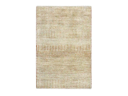 Beige 2'0" x 3'0" Modern and Contemporary Hand knotted Wool/Silk Rug - Sku: O076539