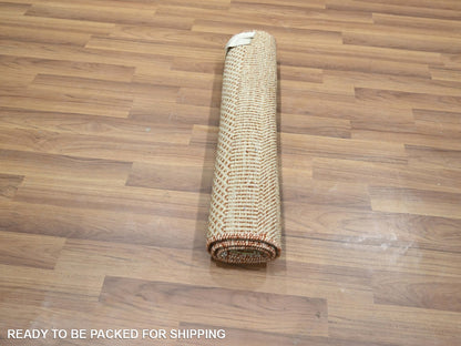 Beige 2'0" x 3'0" Modern and Contemporary Hand knotted Wool/Silk Rug - Sku: O076539