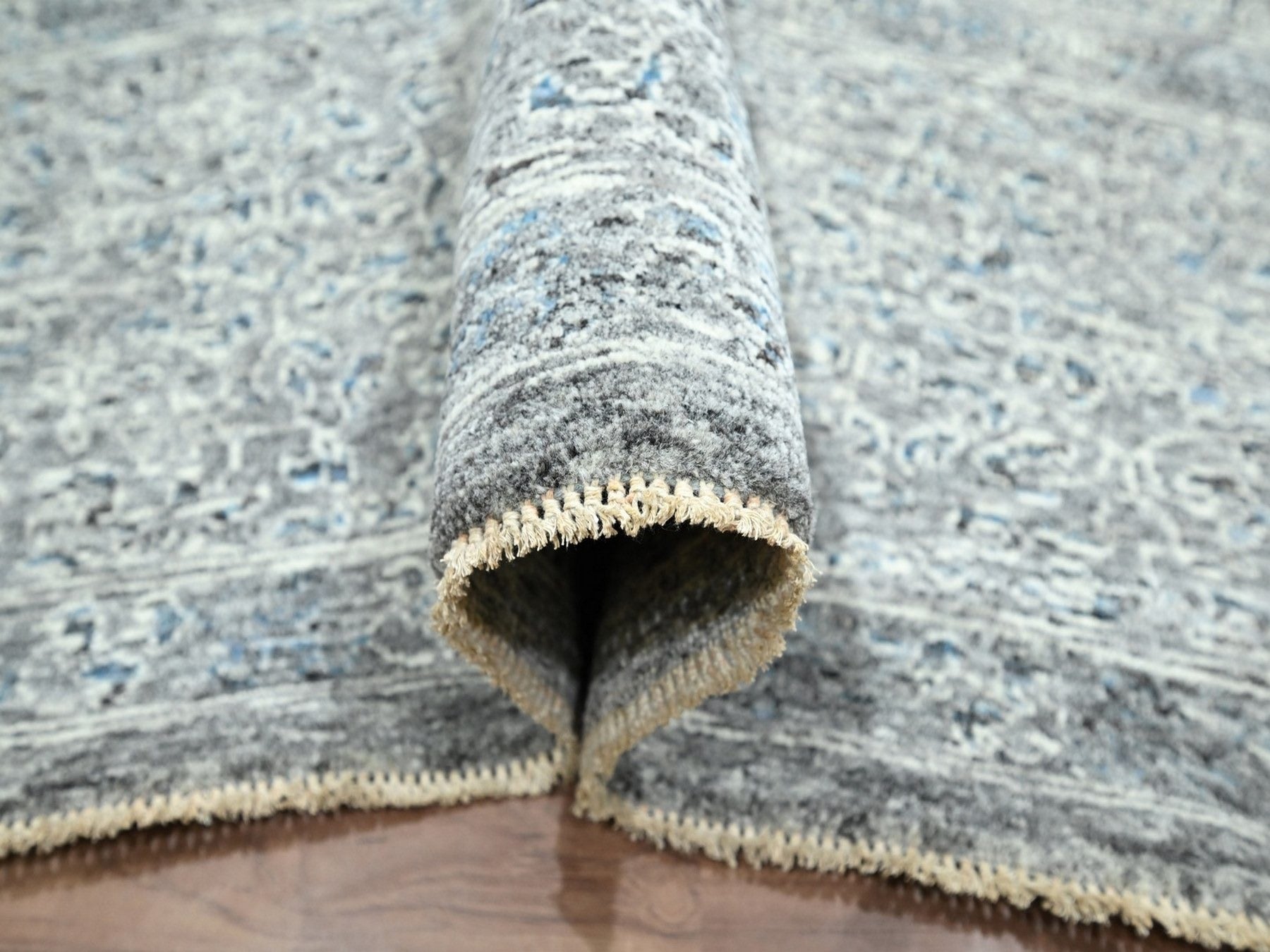 Mamluk Mamluk hand-knotted wool rug in Gray, 9'2" x 12'1" — SKU O076541 (view 5)