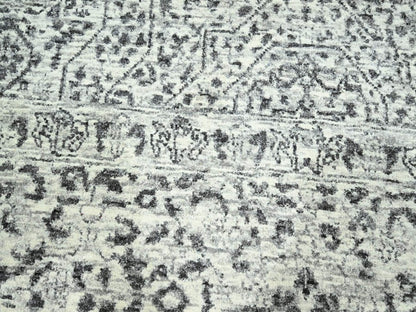 Mamluk Mamluk hand-knotted wool rug in Ivory, 9'1" x 12' — SKU O076547 (view 8)