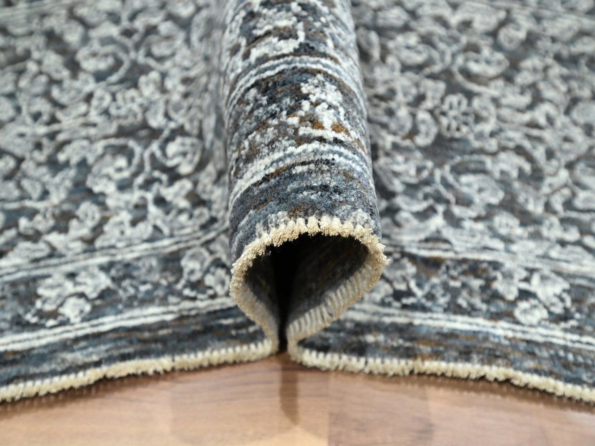 Mamluk Mamluk hand-knotted wool rug in Gray, 8'2" x 10'2" — SKU O076549 (view 5)
