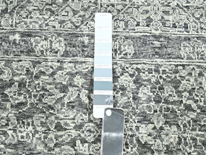 Mamluk Mamluk hand-knotted wool rug in Gray, 9' x 11'11" — SKU O076553 (view 7)