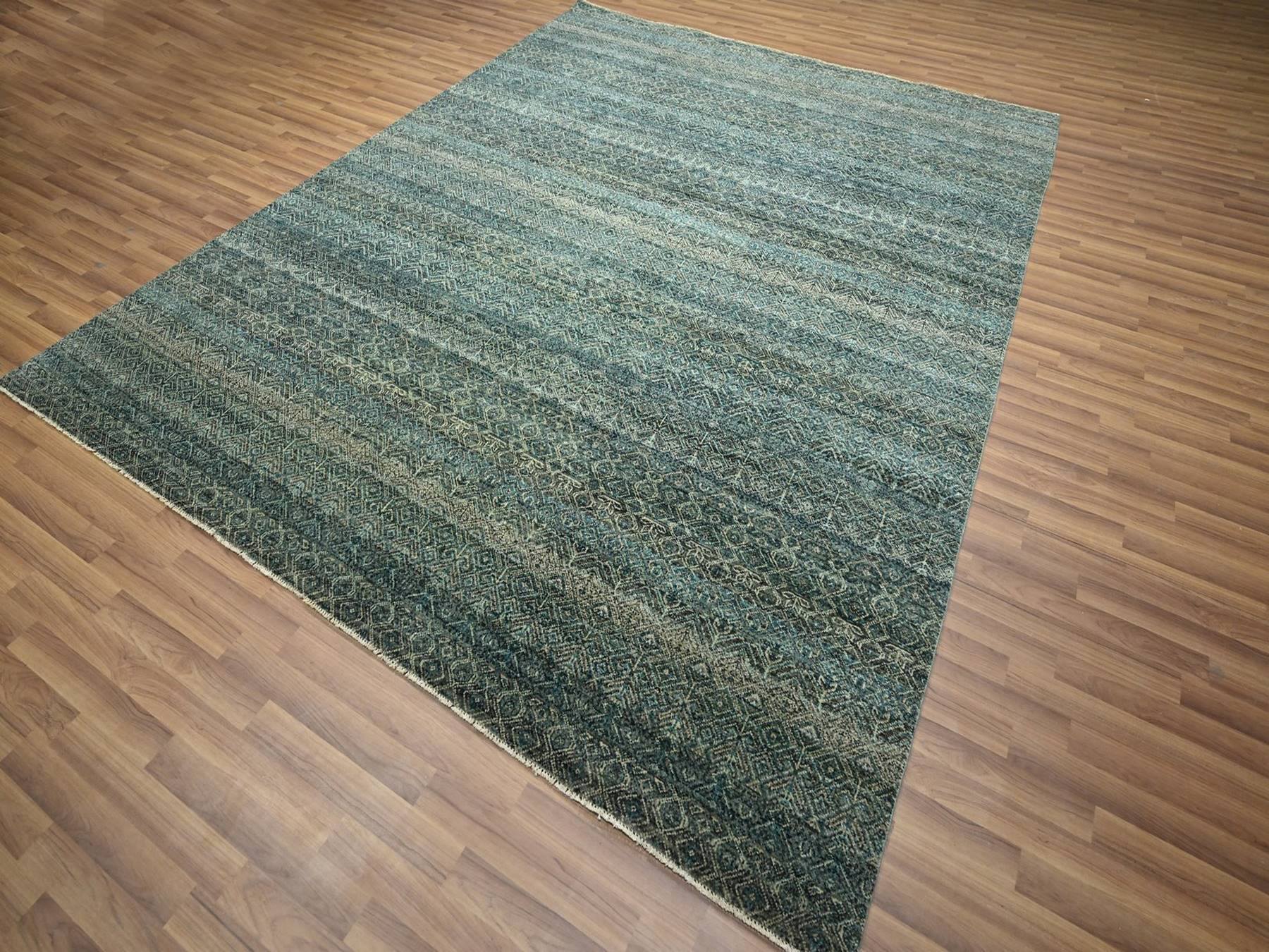 Modern / Contemporary hand-knotted wool rug in Teal, 8'1" x 10' — SKU O076569 (view 3)