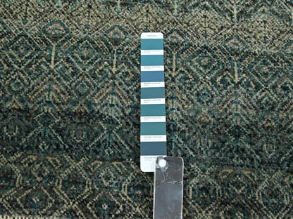 Modern / Contemporary hand-knotted wool rug in Teal, 8'1" x 10' — SKU O076569 (view 7)