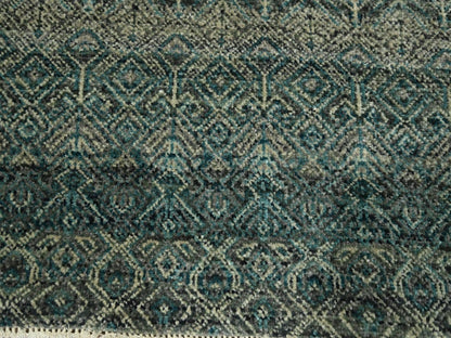 Modern / Contemporary hand-knotted wool rug in Teal, 8'1" x 10' — SKU O076569 (view 8)