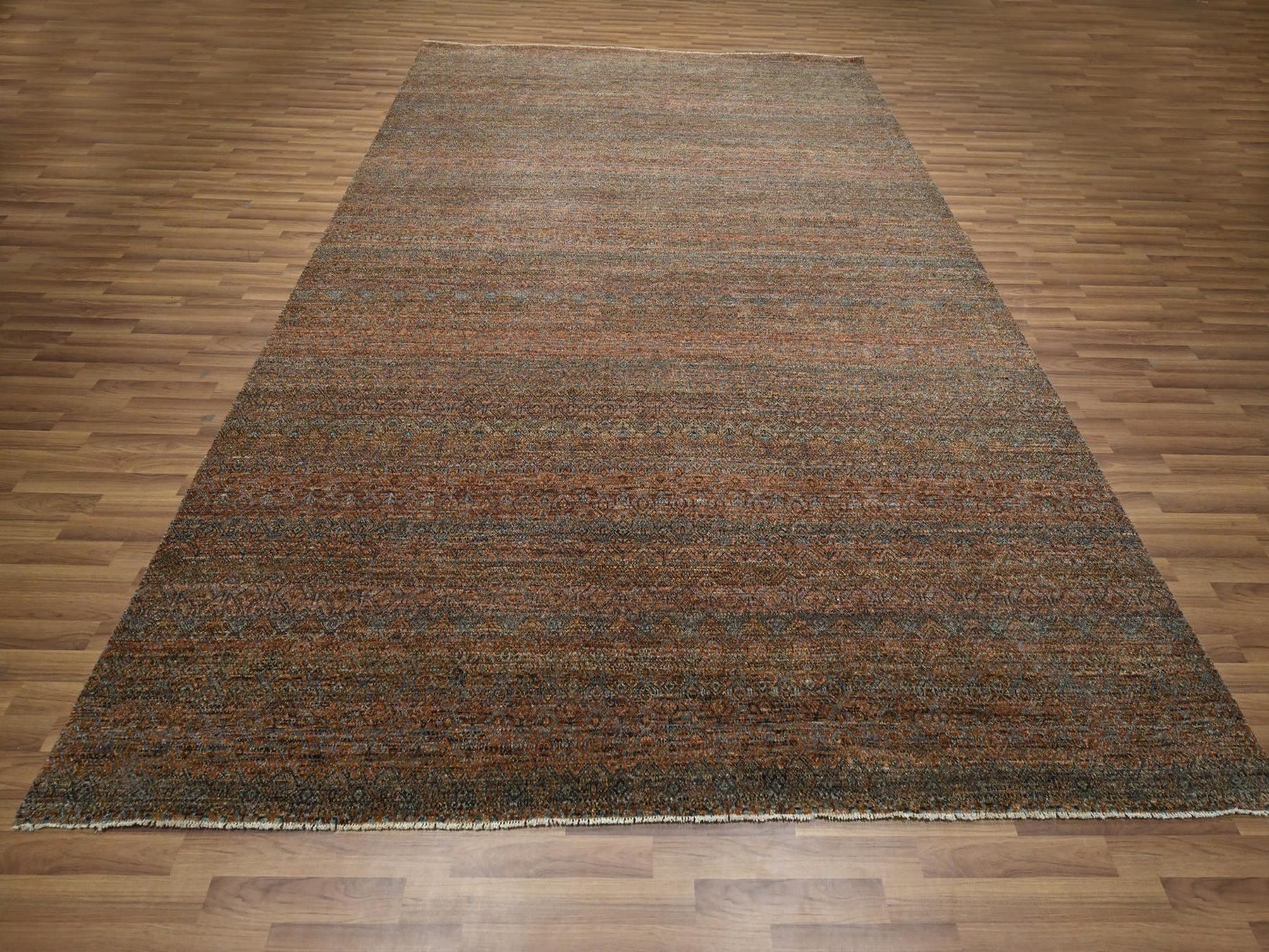 Modern / Contemporary hand-knotted wool rug in Red, 8'11" x 12' — SKU O076578 (view 2)