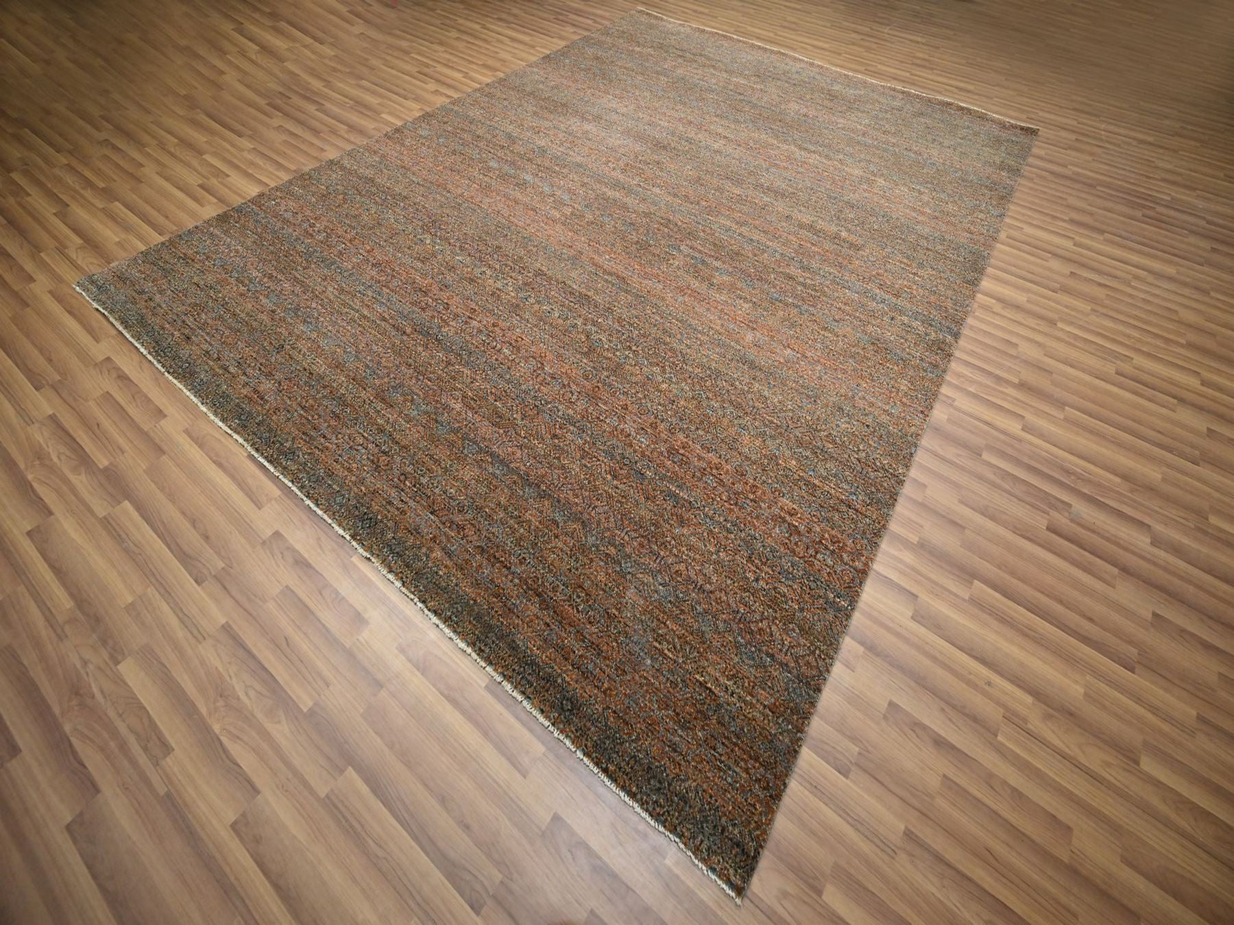 Modern / Contemporary hand-knotted wool rug in Red, 8'11" x 12' — SKU O076578 (view 3)
