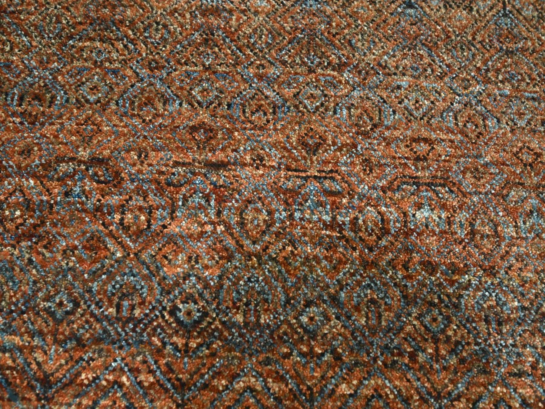 Modern / Contemporary hand-knotted wool rug in Red, 8'11" x 12' — SKU O076578 (view 8)