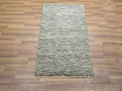 Beige 2'0" x 3'0" Modern and Contemporary Hand knotted Wool Rug - Sku: O076582