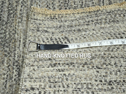 Beige 2'0" x 3'0" Modern and Contemporary Hand knotted Wool Rug - Sku: O076582
