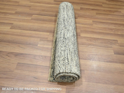 Beige 2'0" x 3'0" Modern and Contemporary Hand knotted Wool Rug - Sku: O076582