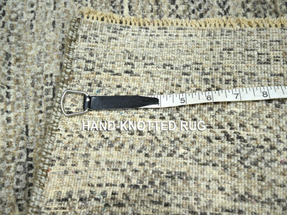Beige 2'0" x 3'0" Modern and Contemporary Hand knotted Wool Rug - Sku: O076587