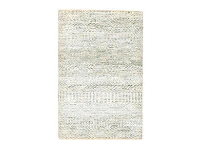 Modern / Contemporary hand-knotted wool rug in Beige, 2' x 3' — SKU O076588