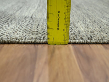 Beige 2'0" x 3'0" Modern and Contemporary Hand knotted Wool Rug - Sku: O076588