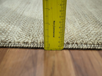 Brown 2'0" x 3'0" Modern and Contemporary Hand knotted Wool Rug - Sku: O076590