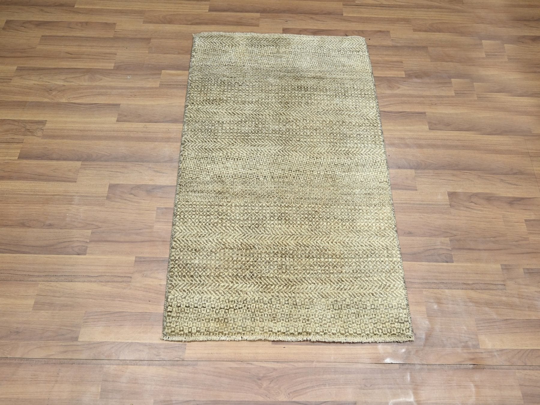 Brown 2'0" x 3'0" Modern and Contemporary Hand knotted Wool Rug - Sku: O076591