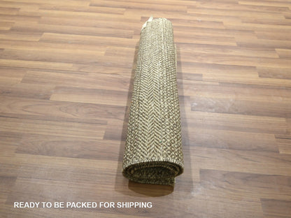Brown 2'0" x 3'0" Modern and Contemporary Hand knotted Wool Rug - Sku: O076591