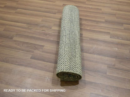Beige 2'0" x 3'0" Modern and Contemporary Hand knotted Wool Rug - Sku: O076594