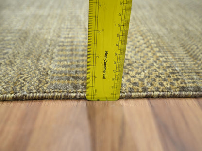 Brown 2'0" x 3'0" Modern and Contemporary Hand knotted Wool/Silk Rug - Sku: O076605