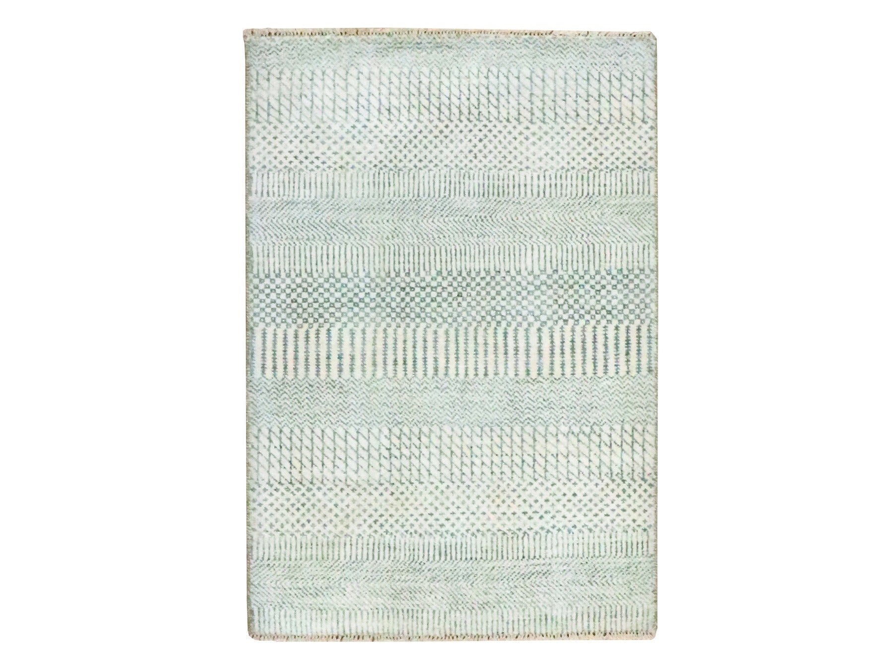 Modern / Contemporary hand-knotted wool/silk rug in Gray, 2' x 3' — SKU O076618