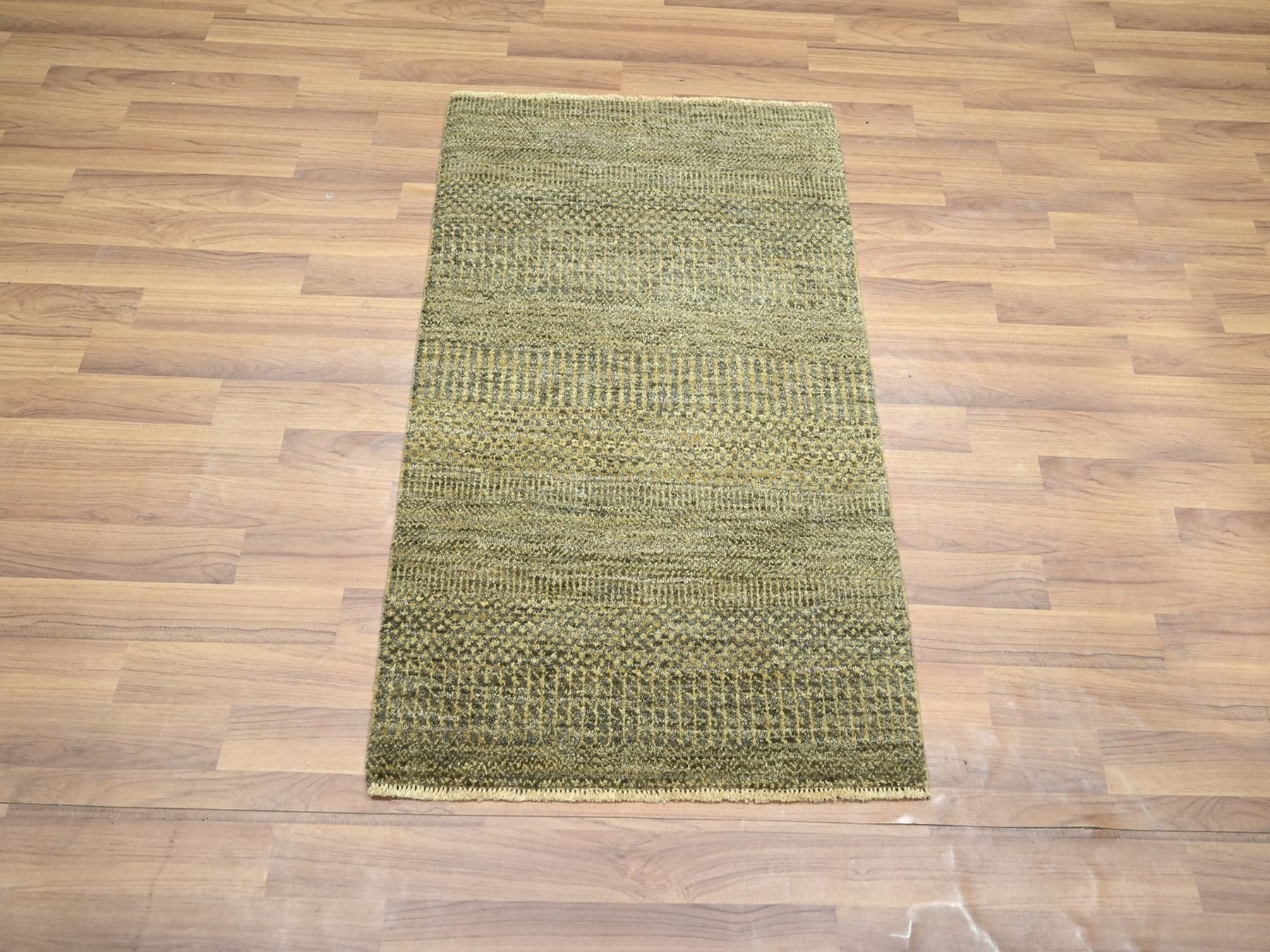 Brown 2'0" x 3'0" Modern and Contemporary Hand knotted Wool Rug - Sku: O076631