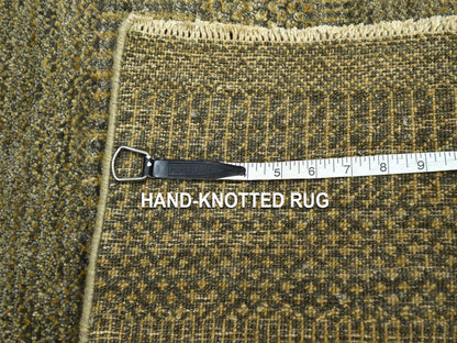 Brown 2'0" x 3'0" Modern and Contemporary Hand knotted Wool Rug - Sku: O076631