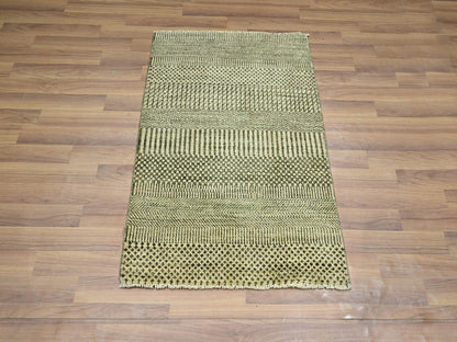 Beige 2'0" x 3'0" Modern and Contemporary Hand knotted Wool Rug - Sku: O076634