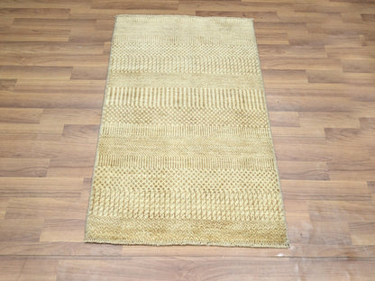 Beige 2'0" x 3'0" Modern and Contemporary Hand knotted Wool Rug - Sku: O076642