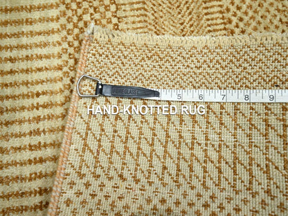 Beige 2'0" x 3'0" Modern and Contemporary Hand knotted Wool Rug - Sku: O076643