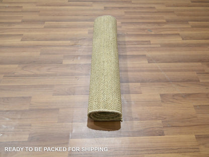 Beige 2'0" x 3'0" Modern and Contemporary Hand knotted Wool Rug - Sku: O076644