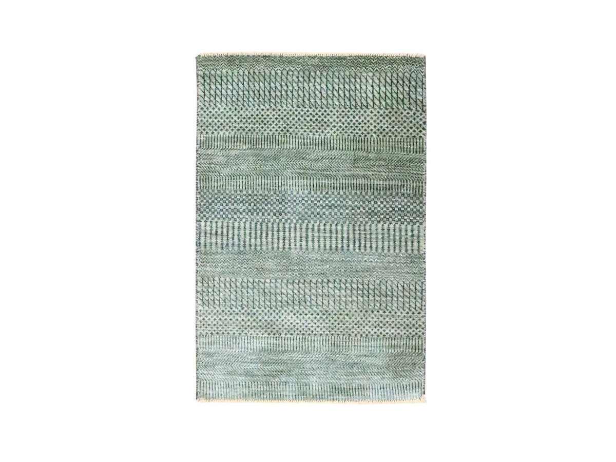 Modern / Contemporary hand-knotted wool rug in Gray, 2' x 3' — SKU O076648