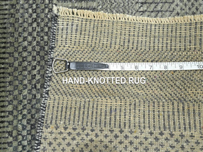 Modern / Contemporary hand-knotted wool rug in Gray, 2' x 3' — SKU O076648 (view 4)