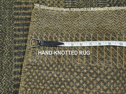 Brown 2'0" x 3'0" Modern and Contemporary Hand knotted Wool Rug - Sku: O076649