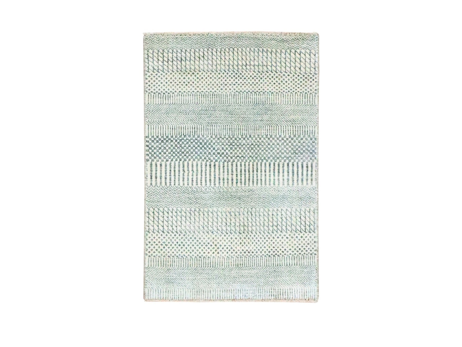 Modern / Contemporary hand-knotted wool rug in Gray, 2' x 3' — SKU O076660