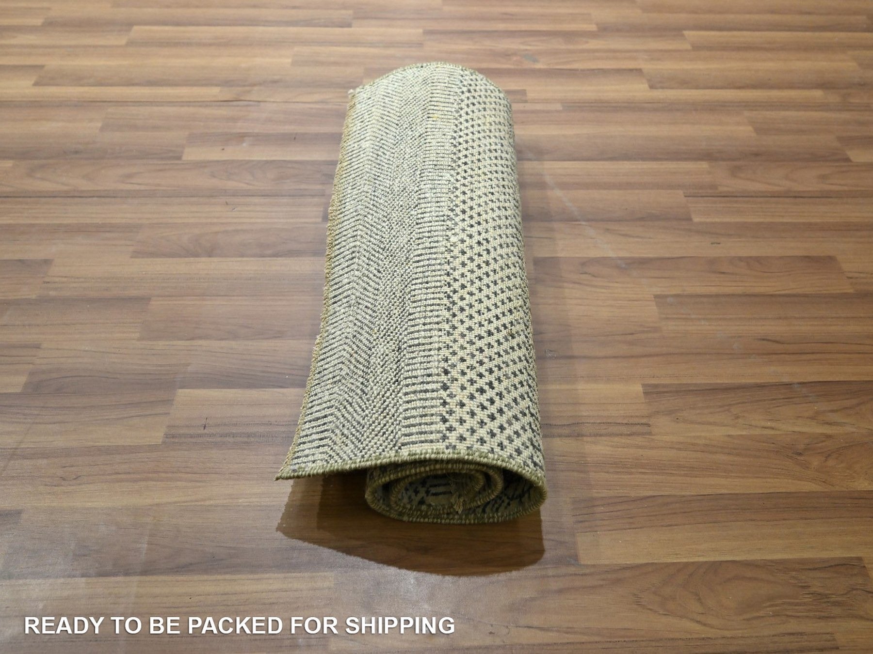 Modern / Contemporary hand-knotted wool rug in Gray, 2' x 3' — SKU O076660 (view 5)