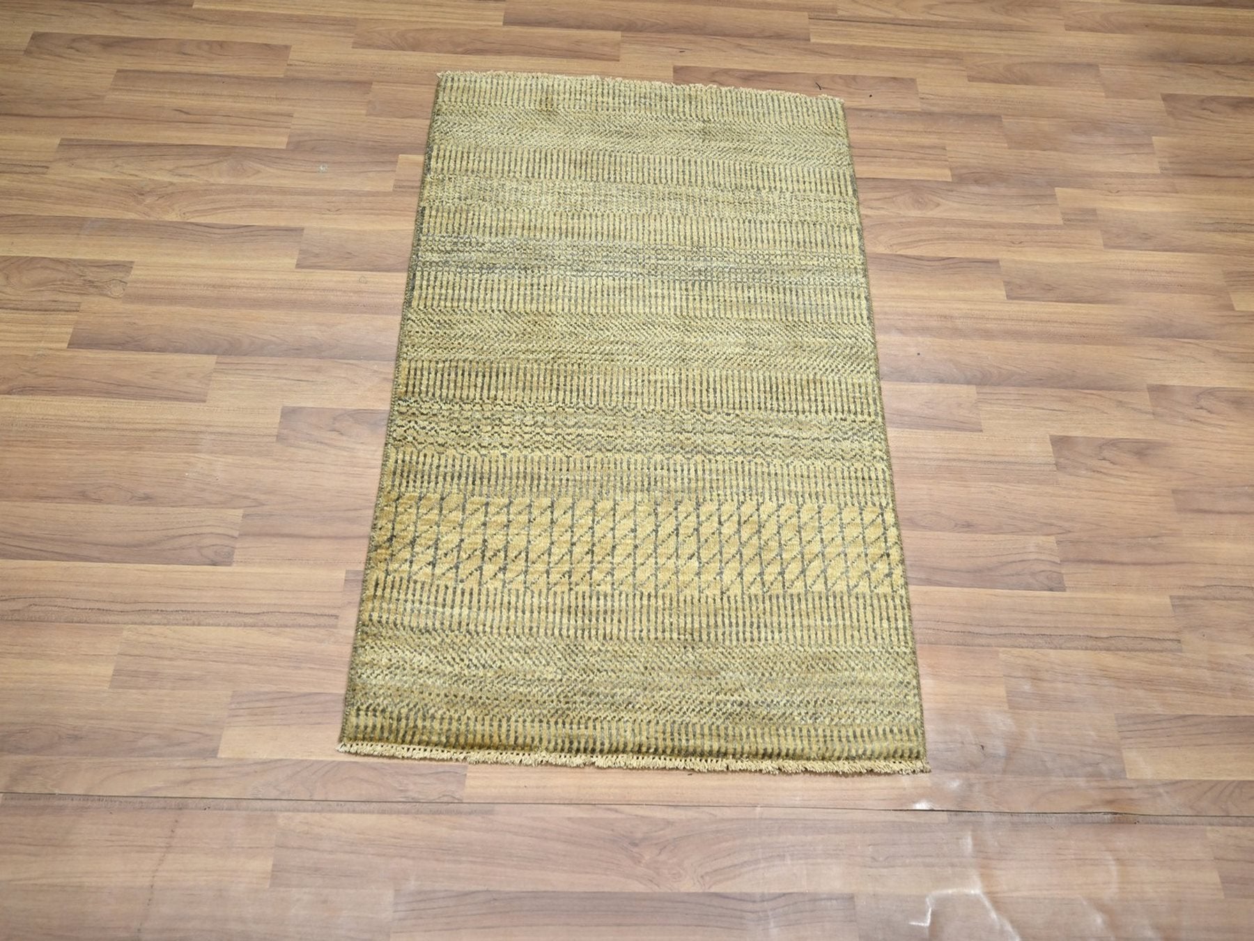 Brown 2'0" x 3'0" Modern and Contemporary Hand knotted Wool Rug - Sku: O076663