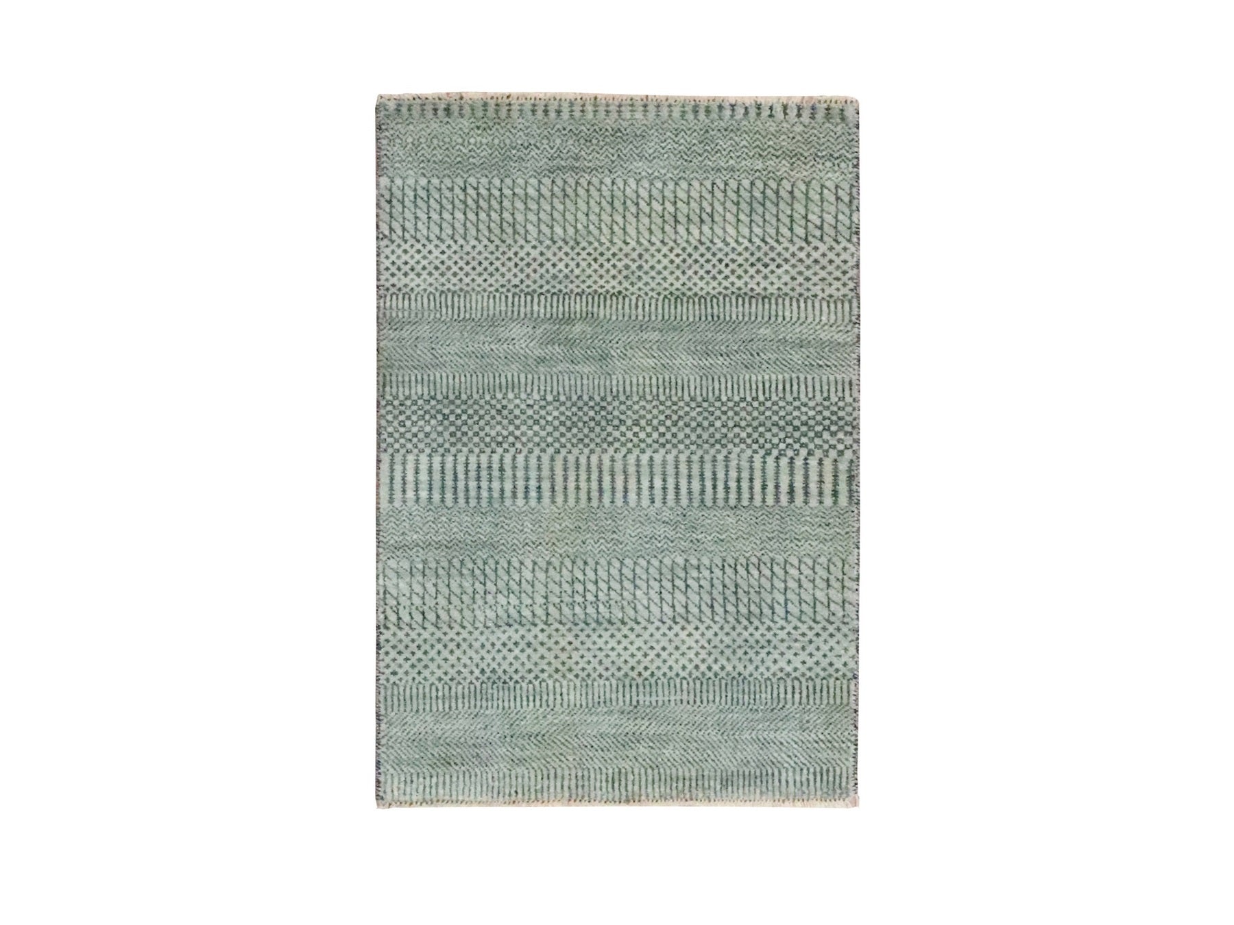 Modern / Contemporary hand-knotted wool rug in Gray, 2' x 3' — SKU O076669