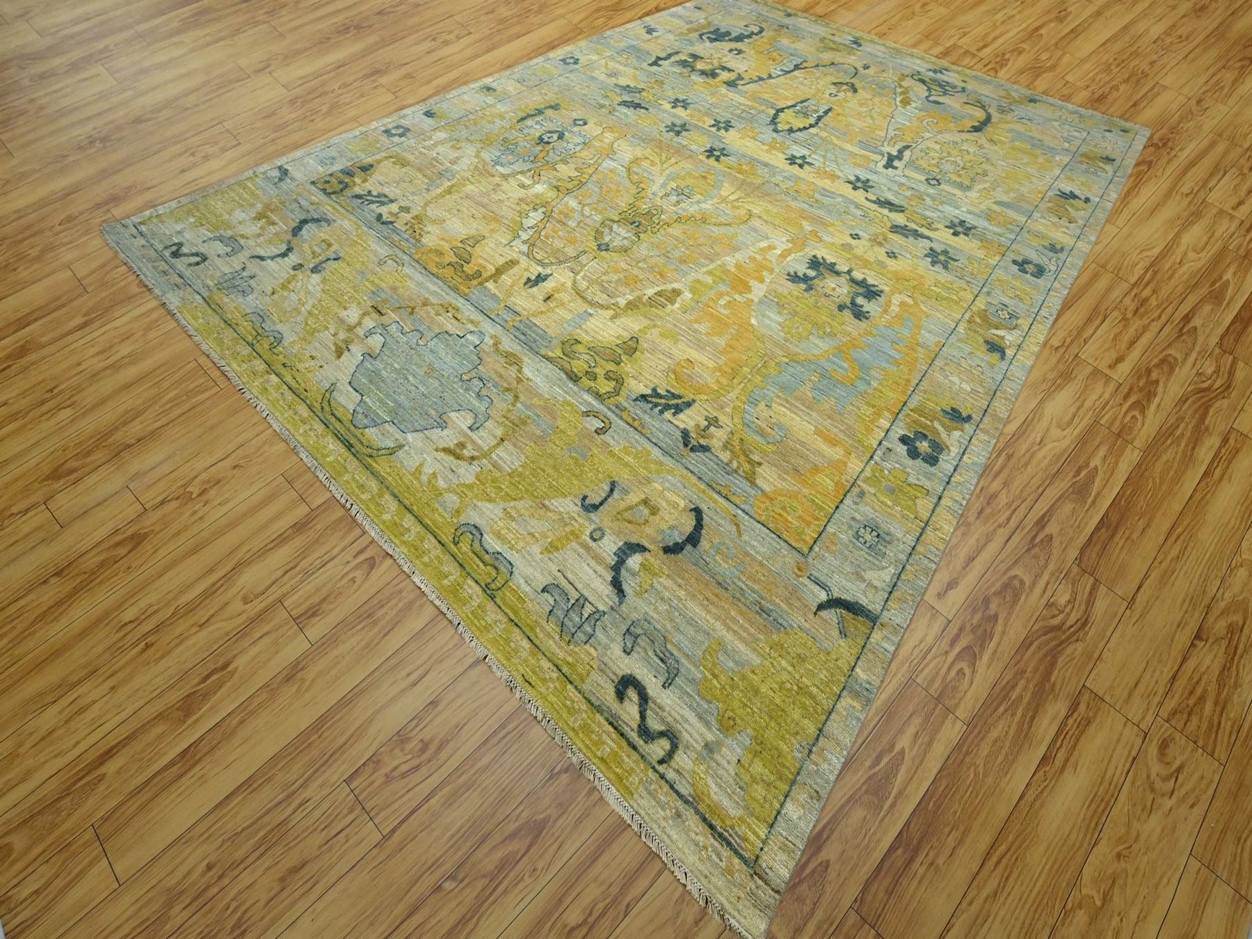 Oushak hand-knotted wool rug in Gray, 9'1" x 12'1" — SKU O076687 (view 3)
