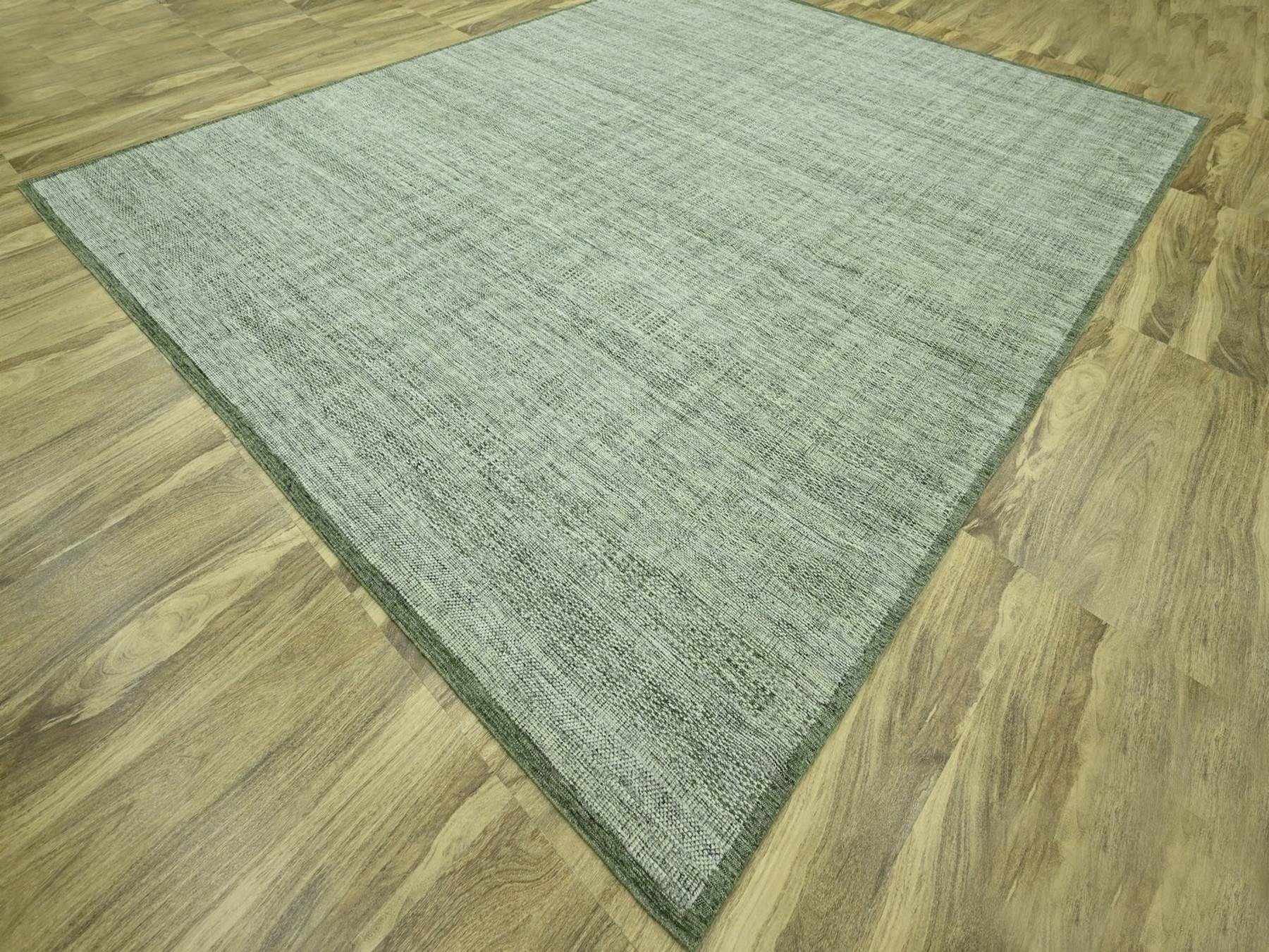 Modern / Contemporary hand-knotted wool rug in Green, 11'10" x 14'9" — SKU O076692 (view 3)