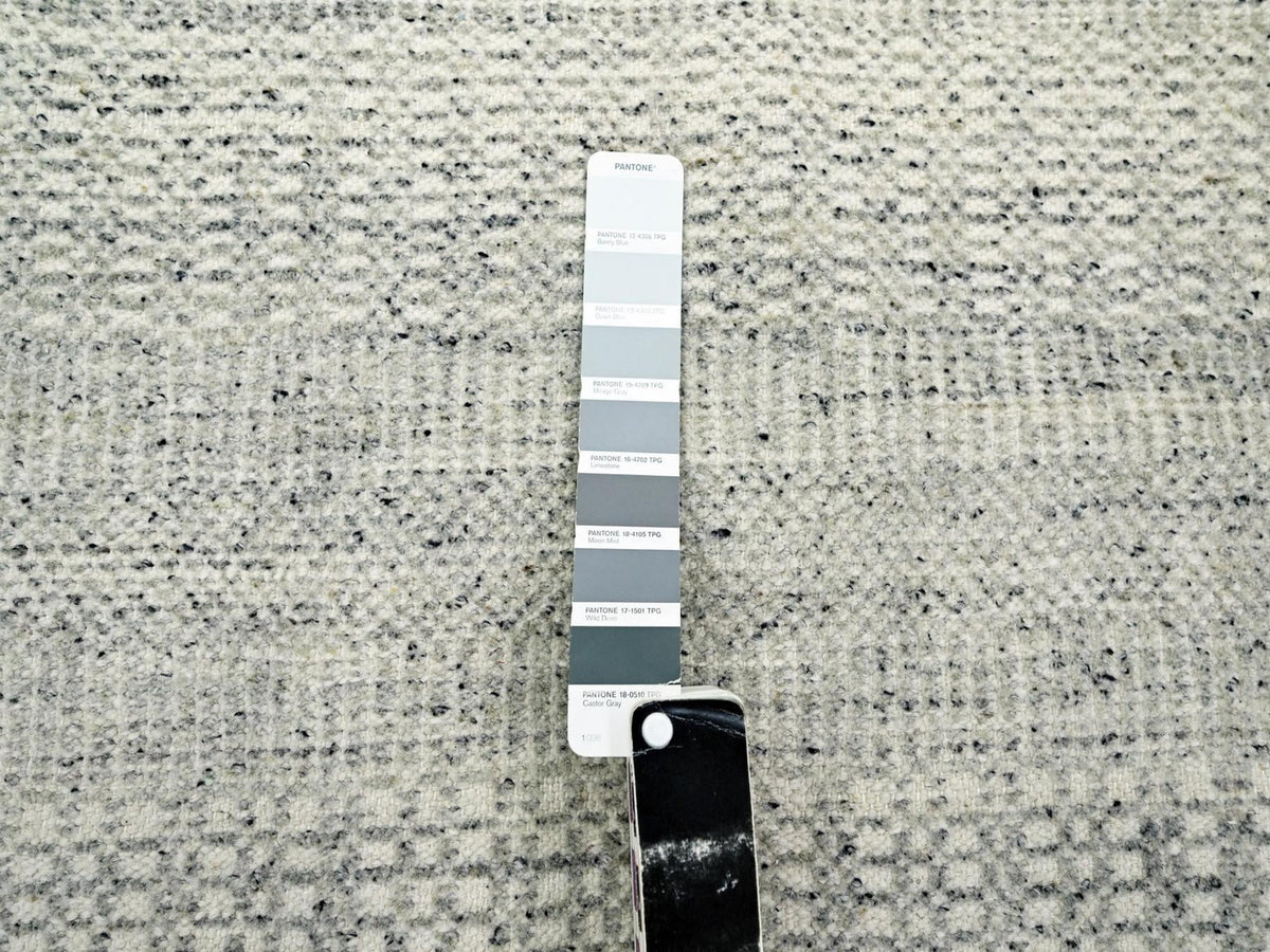 Modern / Contemporary hand-knotted wool rug in Gray, 12' x 12'1" — SKU O076727 (view 7)