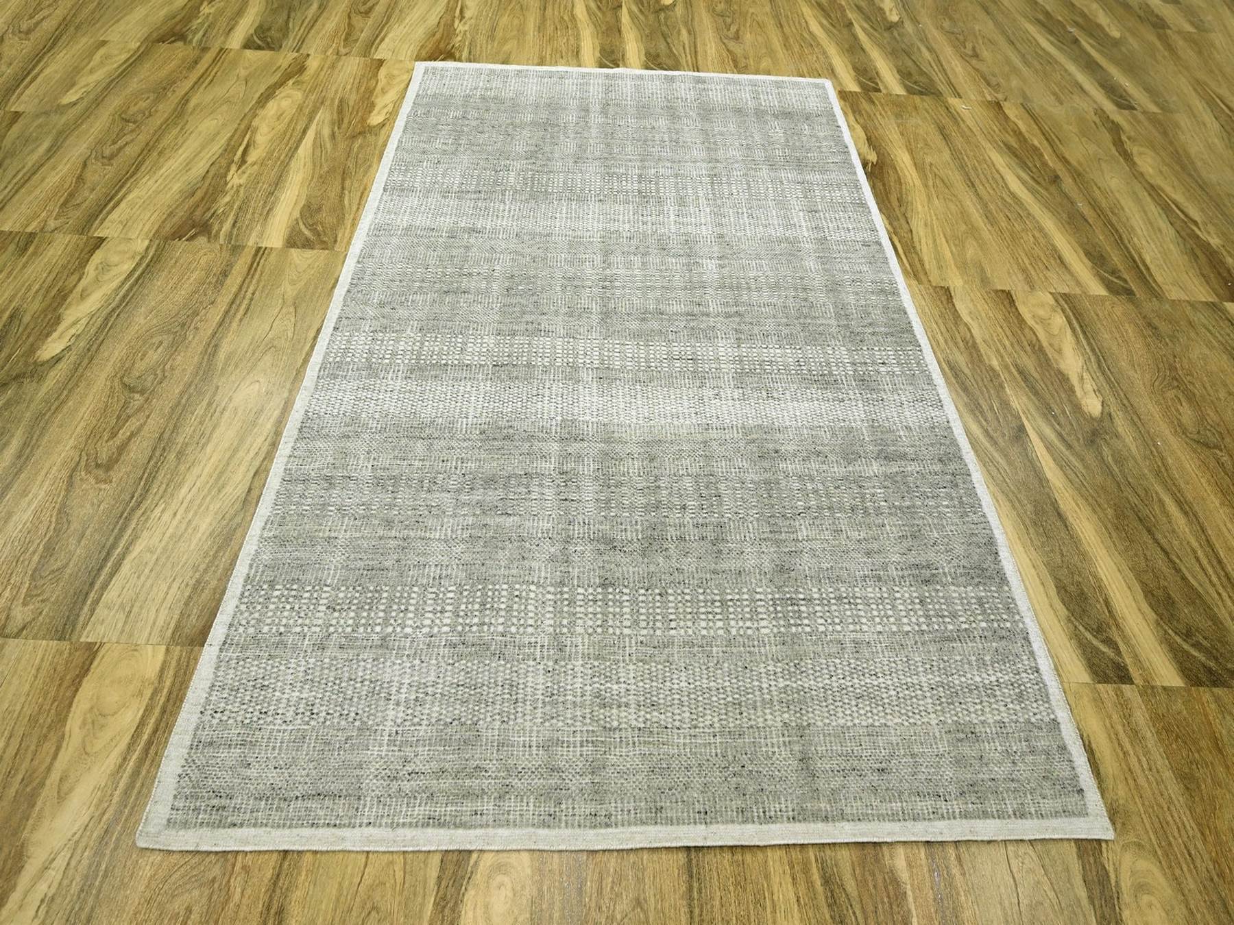 Grey 6'1" x 9'0" Modern and Contemporary Hand knotted Wool Rug - Sku: O076736