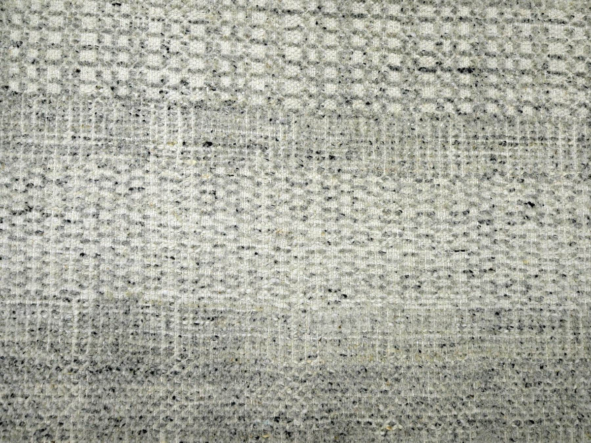 Modern / Contemporary hand-knotted wool rug in Gray, 6'1" x 9' — SKU O076736 (view 8)