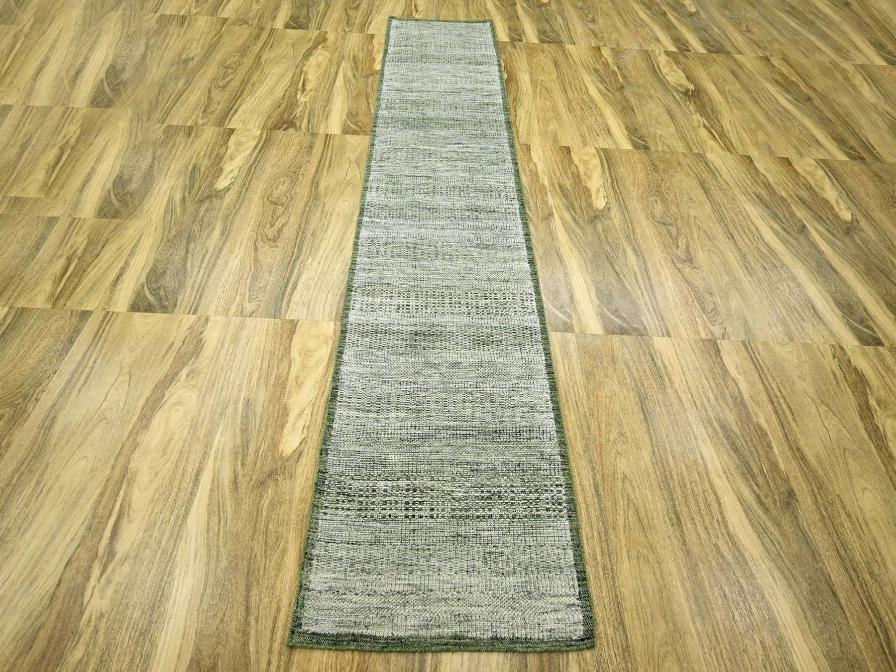 Green 2'6" x 11'10" Modern and Contemporary Hand knotted Wool Rug - Sku: O076740