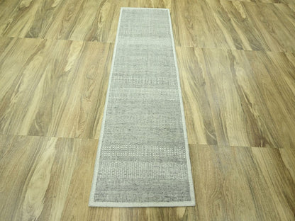 Modern / Contemporary hand-knotted wool runner in Gray, 2'7" x 8'1" — SKU O076760 (view 2)
