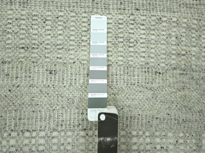 Modern / Contemporary hand-knotted wool runner in Gray, 2'7" x 8'1" — SKU O076760 (view 3)