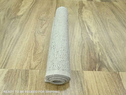 Modern / Contemporary hand-knotted wool runner in Gray, 2'7" x 8'1" — SKU O076760 (view 7)