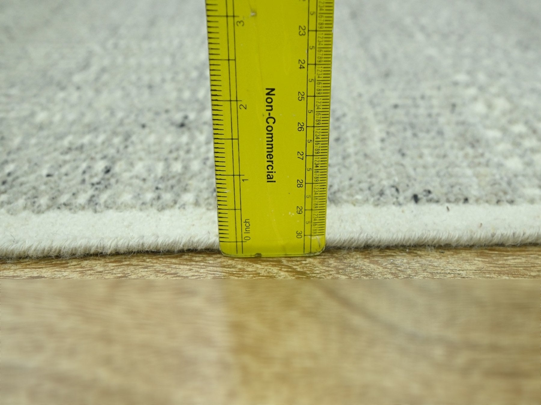 Modern / Contemporary hand-knotted wool runner in Gray, 2'7" x 12'1" — SKU O076761 (view 5)