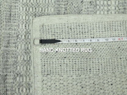 Grey 2'6" x 8'1" Modern and Contemporary Hand knotted Wool Rug - Sku: O076762