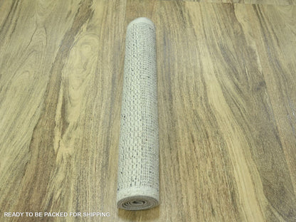 Modern / Contemporary hand-knotted wool runner in Gray, 2'7" x 6'4" — SKU O076764 (view 7)